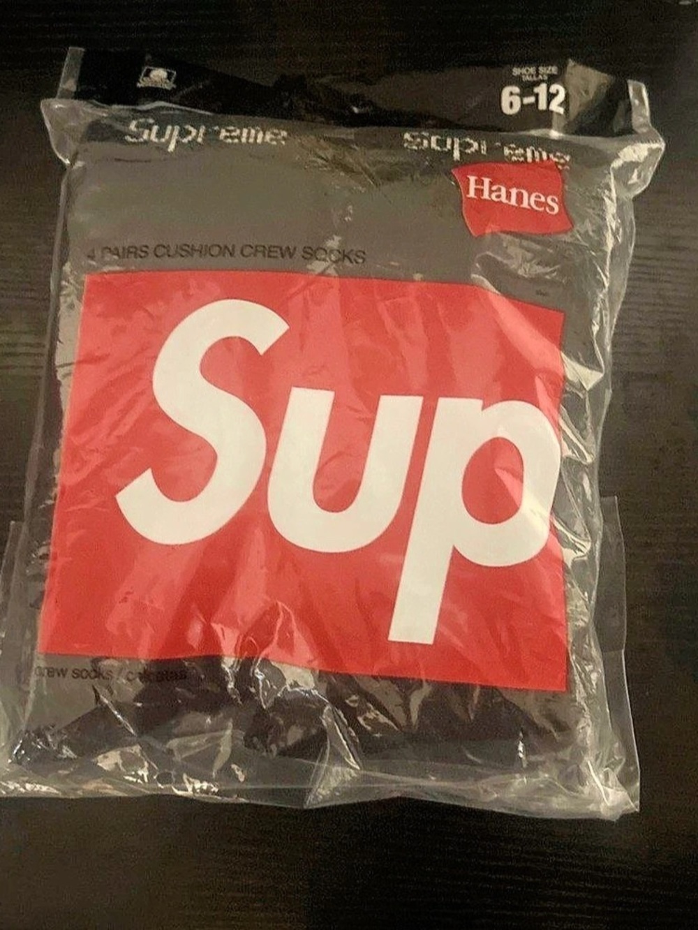 Supreme Cushion Crew Socks White & Red Size 6-12 NWT